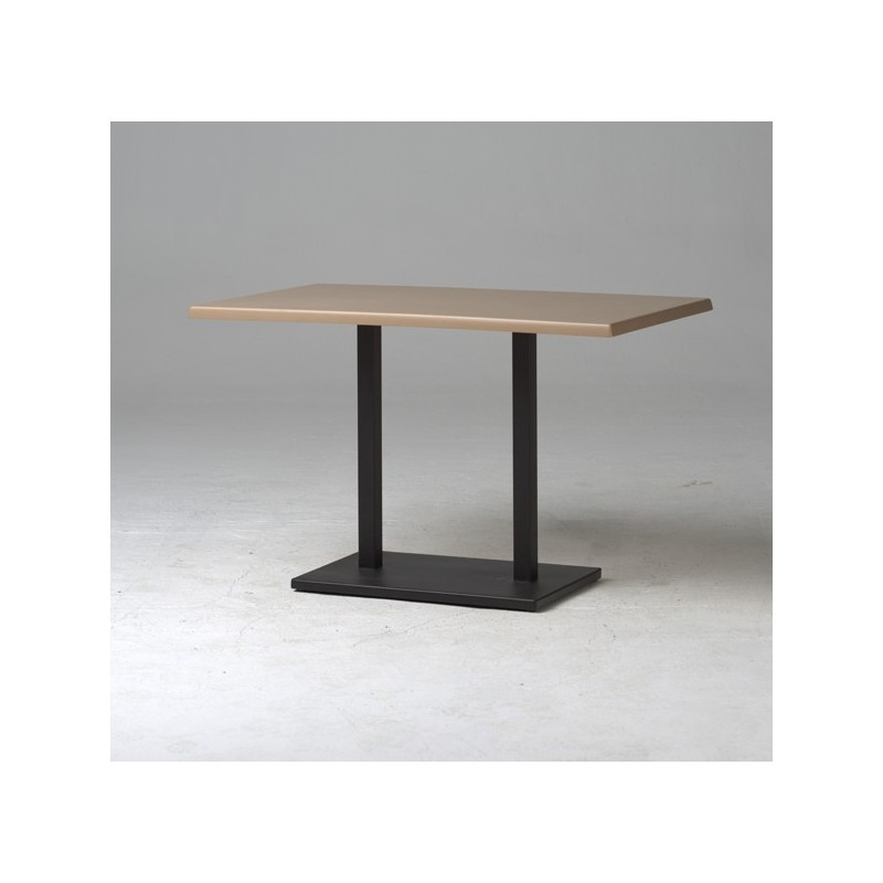 TABLE SQUARE
